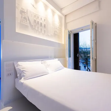 Vittorio Veneto Matera Luxury Rooms-3